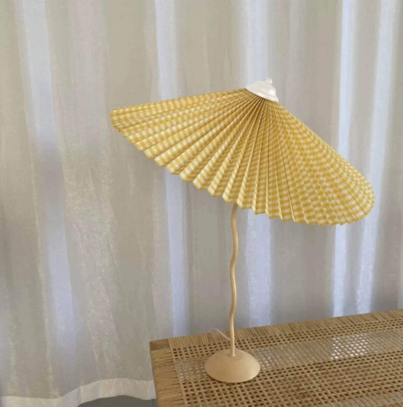 Iron base wavy table lamp with pleated shade, modern design, various colors, Domus Forge.