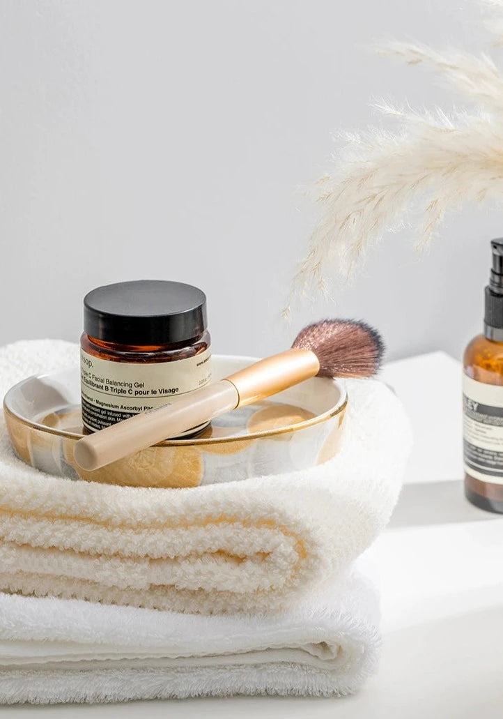 Chic ceramic soap dish in many colorways, doubles as mini tray. Elevate your bathroom décor.