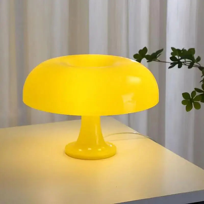 Bright modern acrylic table lamp in mushroom shape, available in various colorways - Domus Forge