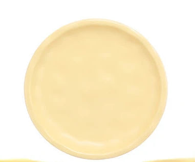 Tuah Small Plate – 6-inch ceramic plate with a smooth glazed finish, available in three colorways, perfect for serving desserts, sides, and snacks with effortless style.
