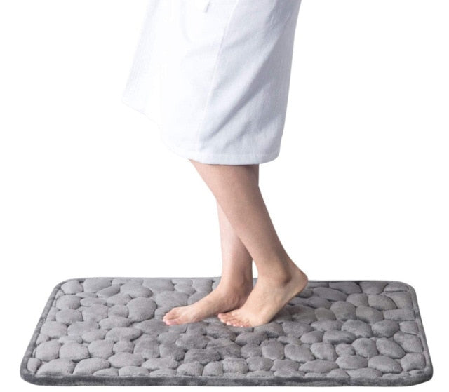 Luxurious Cobblestone Bath Mat, soft and absorbent, modern design, non-slip, perfect for enhancing bathroom comfort and style.